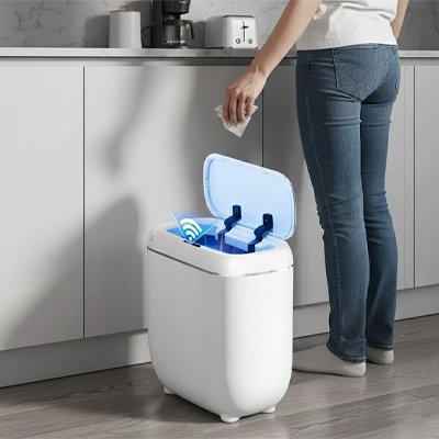 Poubelle automatique